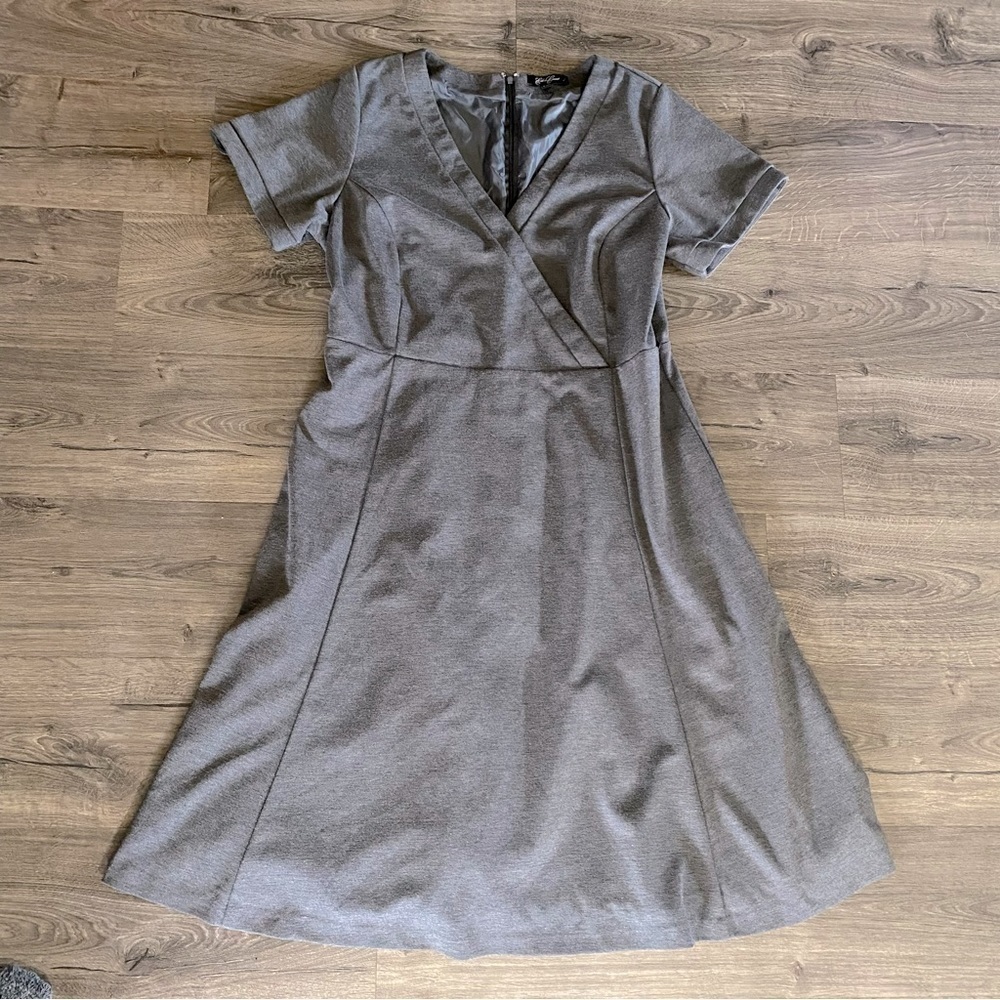 𝅺EDEN Court surplice A line midi dress size 16W